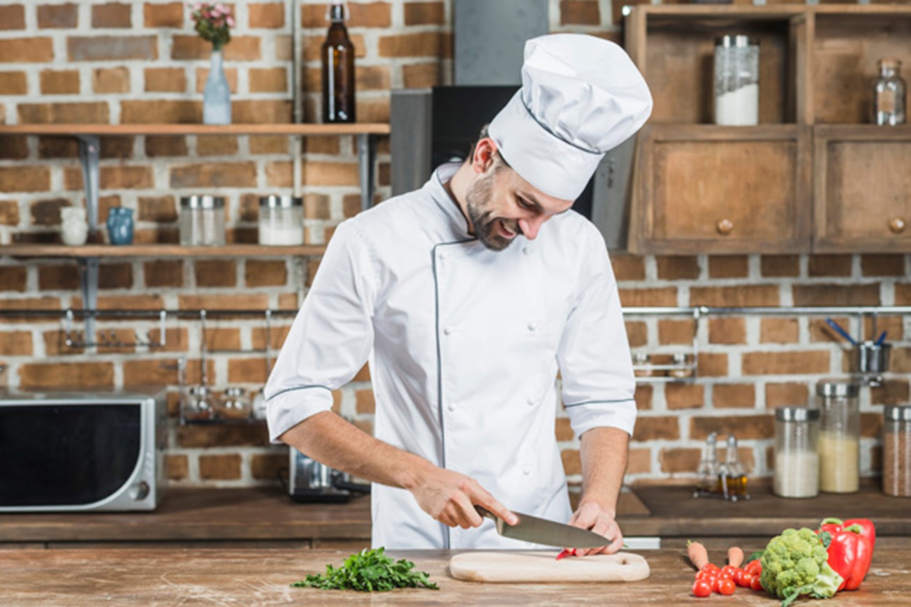 Make Your Career As a Chef: Its Education, Training & Its Specializations